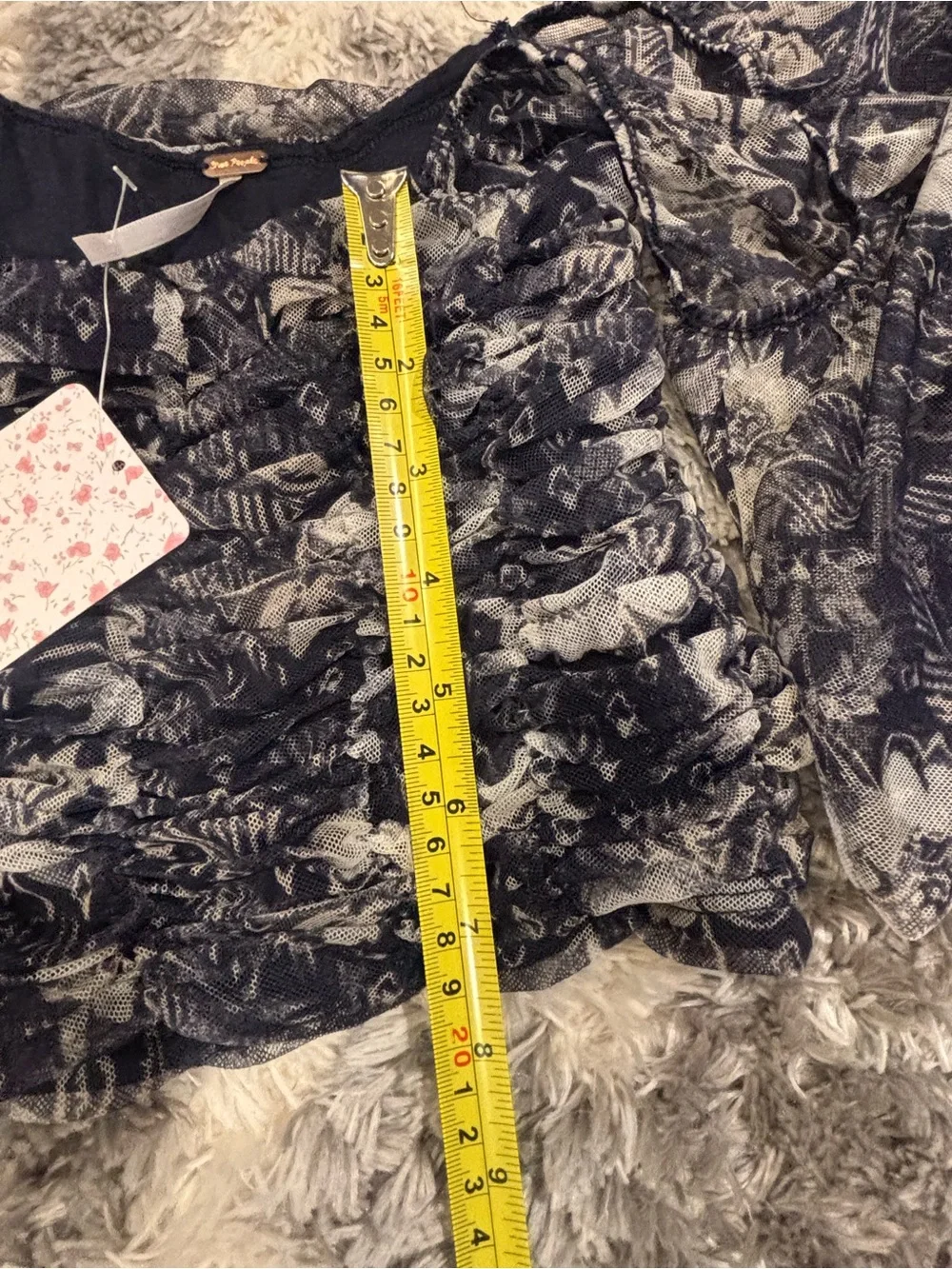 Free people NWT Lilia crop long sleeve top size xs. Navy. Sheer sleeves.